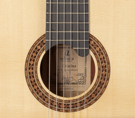 Admira Cristina – gitara klasyczna